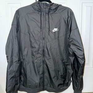 Nike Windbreaker Size Large